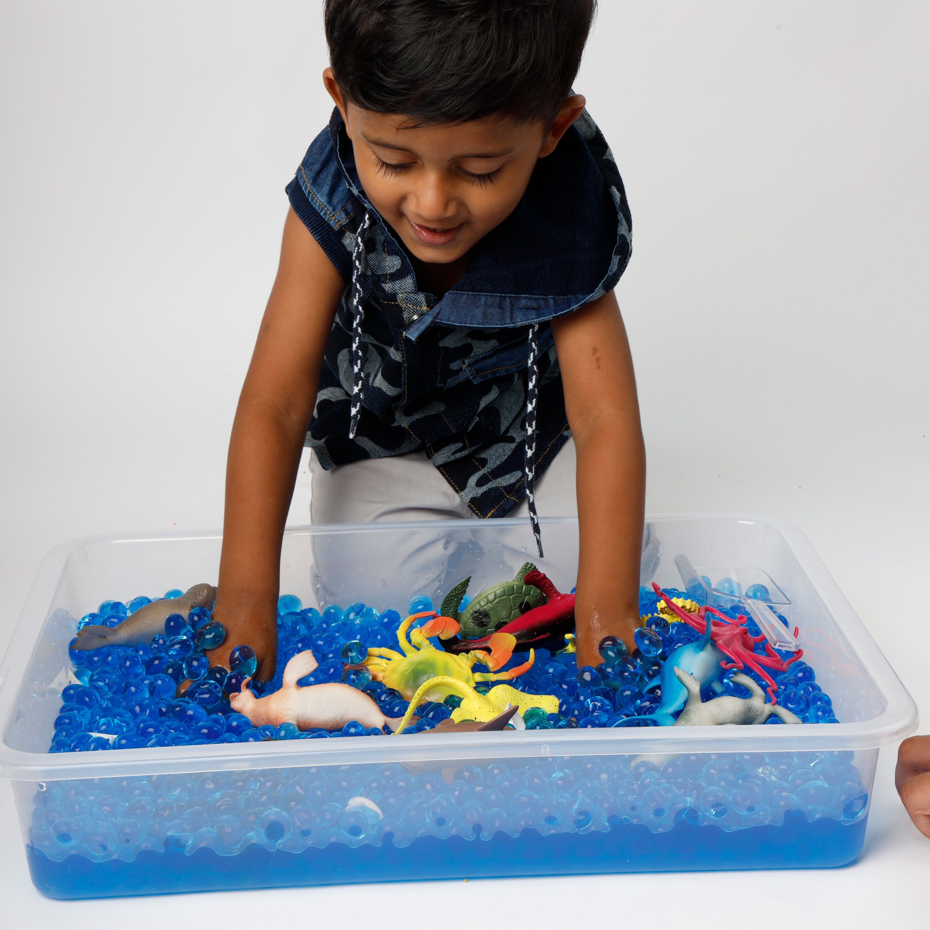 The Children’s Lab Ocean Sensory Bin with sea animals and calming water beads for kids 3–7 years’ water sensory play.