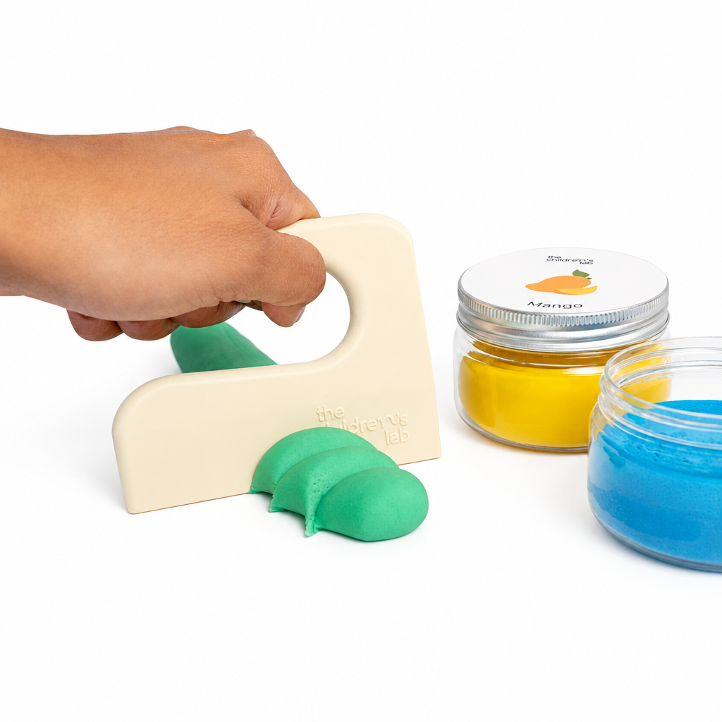 DoughLab Easy-Grip Slicer & Scraper