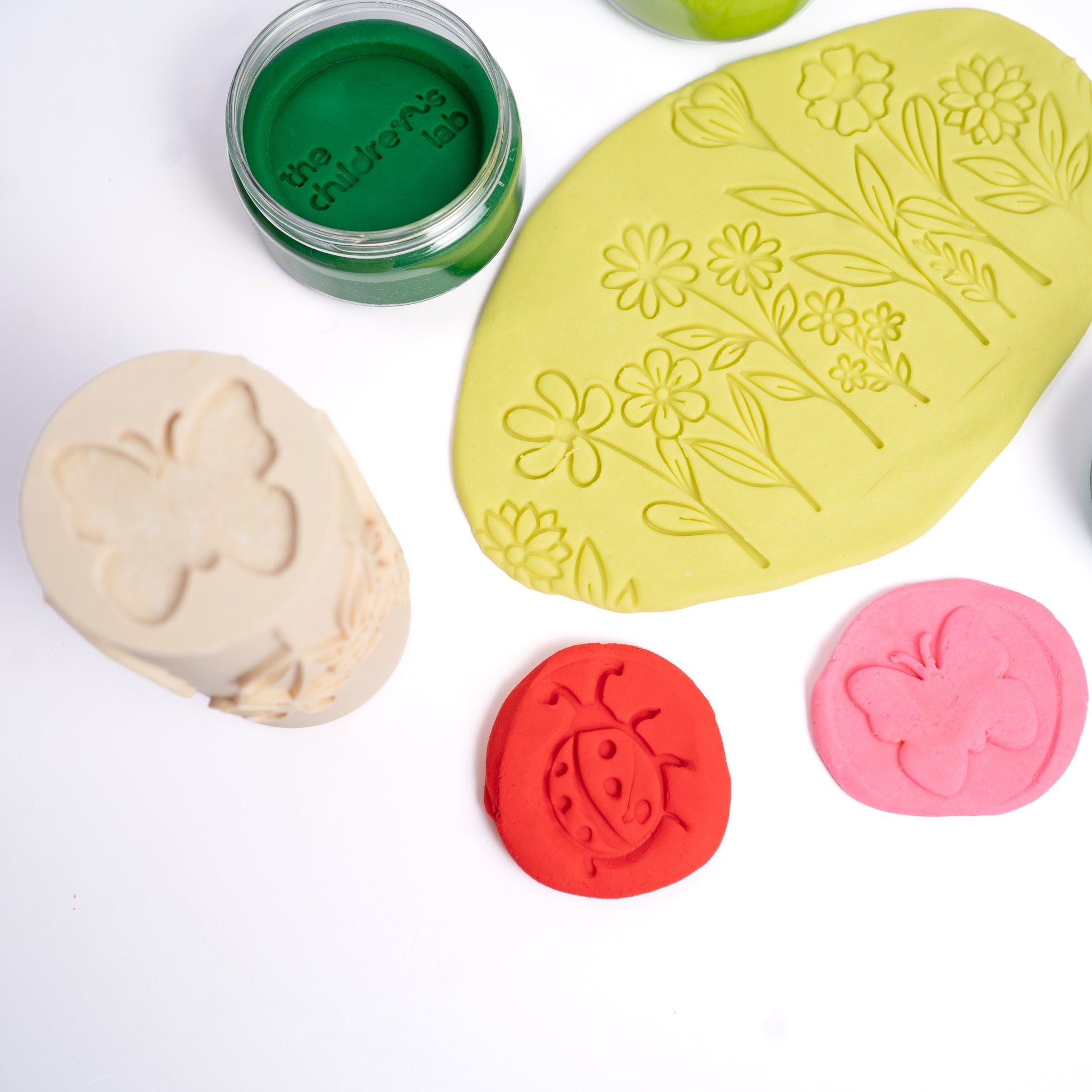 Floral Playdough Theme Roller