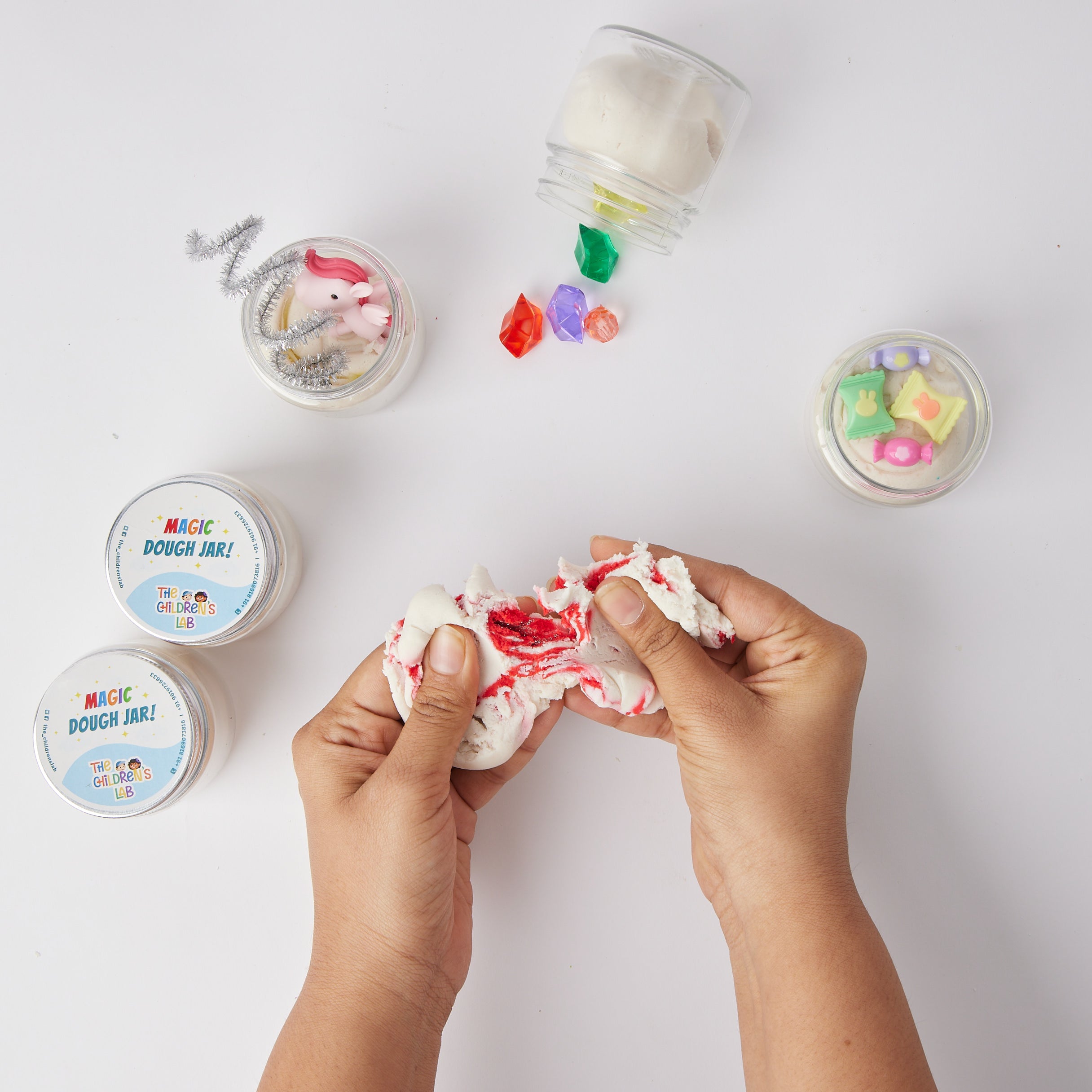 The Children’s Lab Magic Wonder Dough – colour changing, taste-safe glitter playdough for kids & clay modelling activities